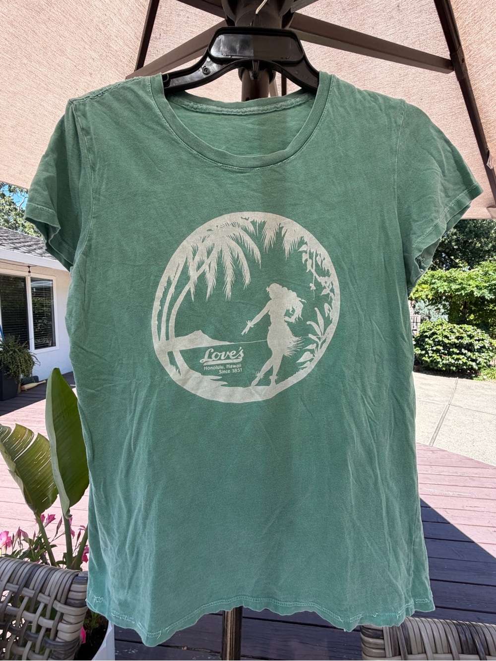 Hawaii tee